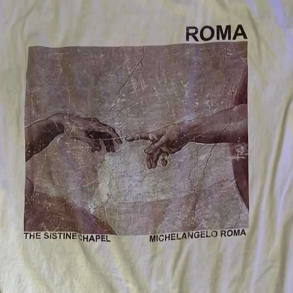 M TJ Maxx graphic tee - Picture 3 of 4